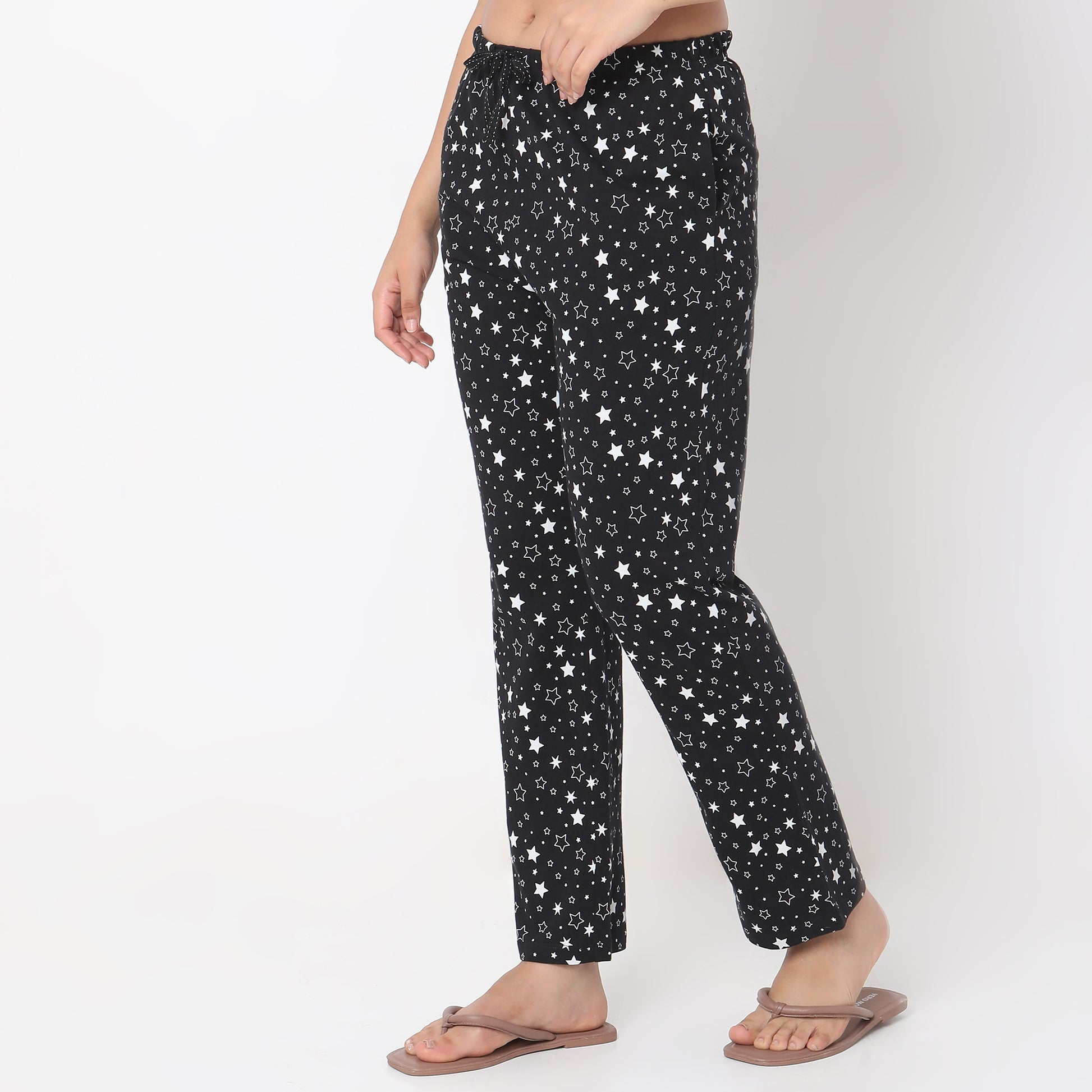 Regular Fit Printed Mid Rise Pyjamas