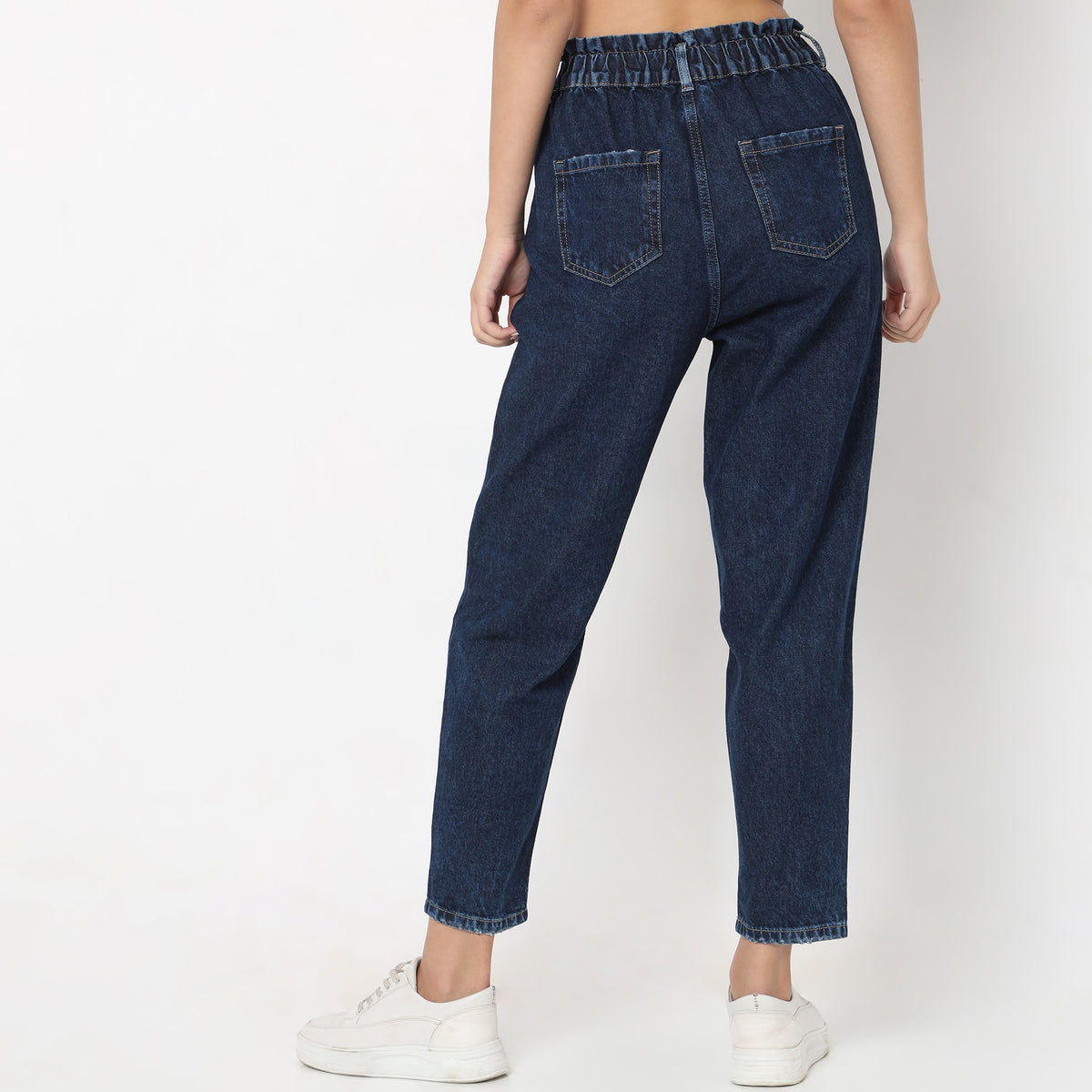 Slouch Fit Solid High Rise Jeans