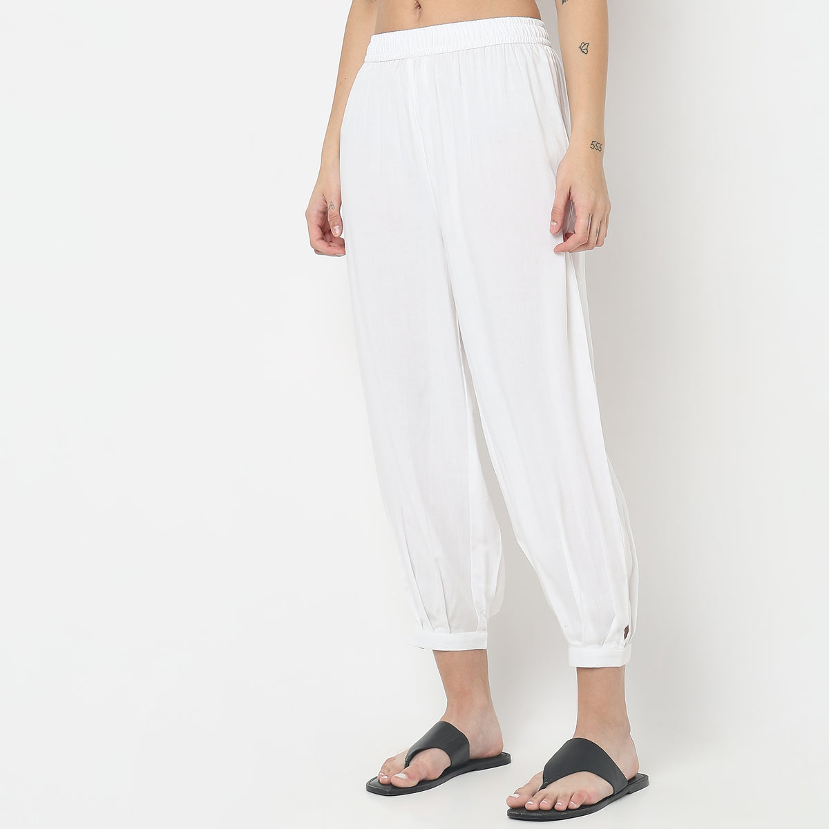 Relaxed Fit Solid High Rise Pants