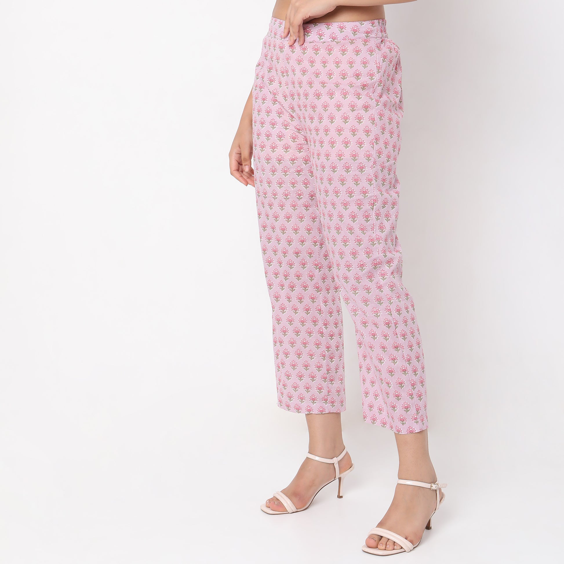 Straight Fit Printed Mid Rise Ethnic Pants