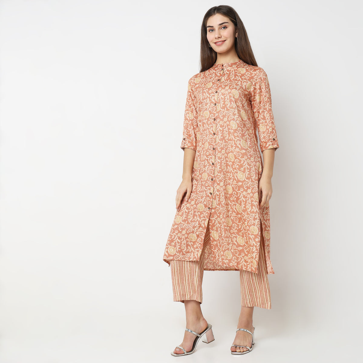 Regular Fit Printed Kurta Sets