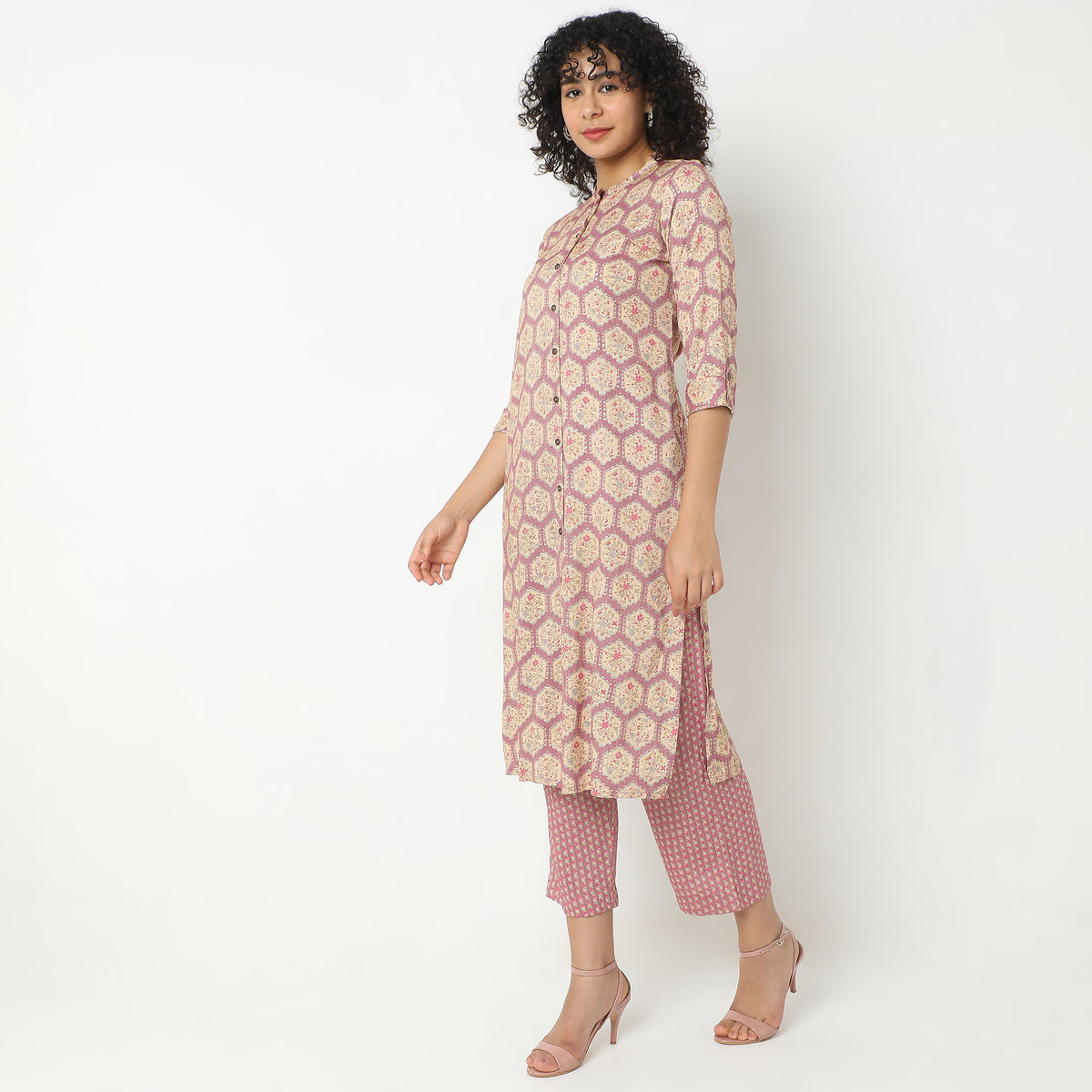 Regular Fit Printed Kurta Sets