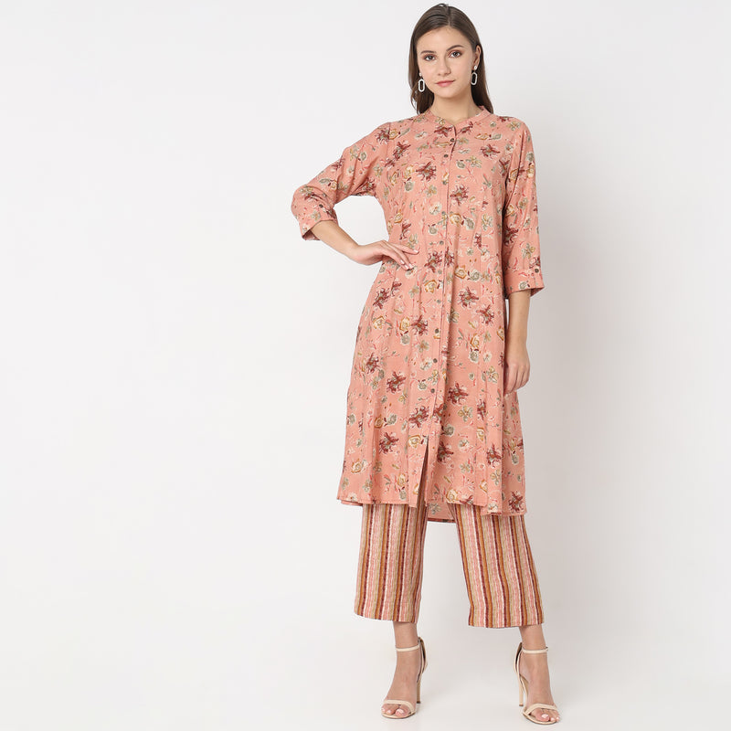 Regular Fit Printed Kurta Sets