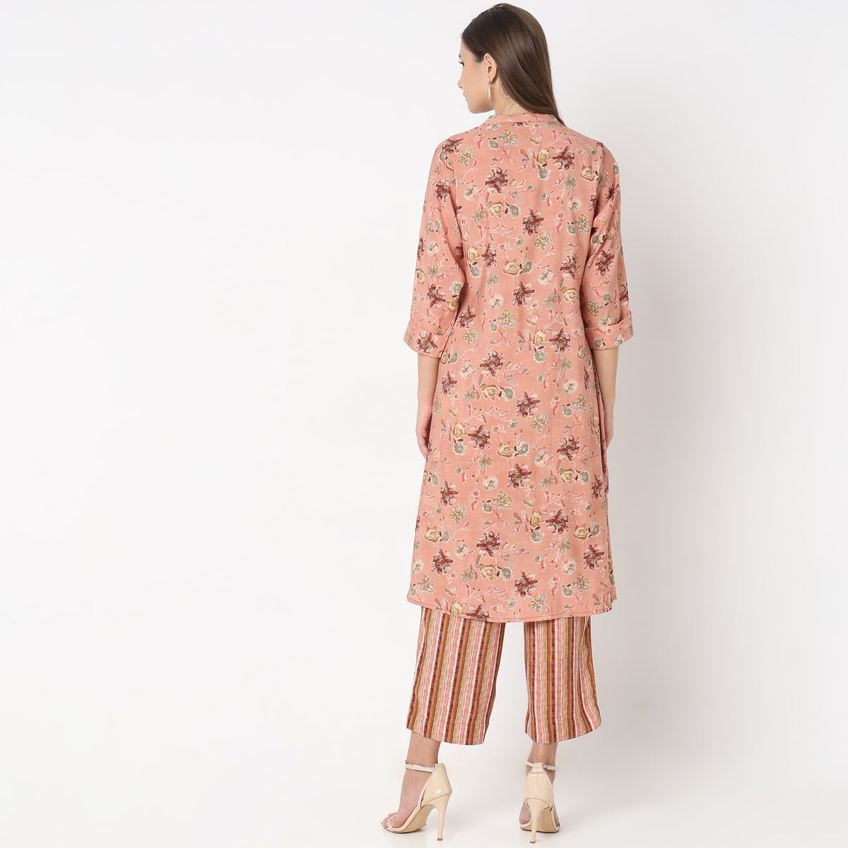 Regular Fit Printed Kurta Sets