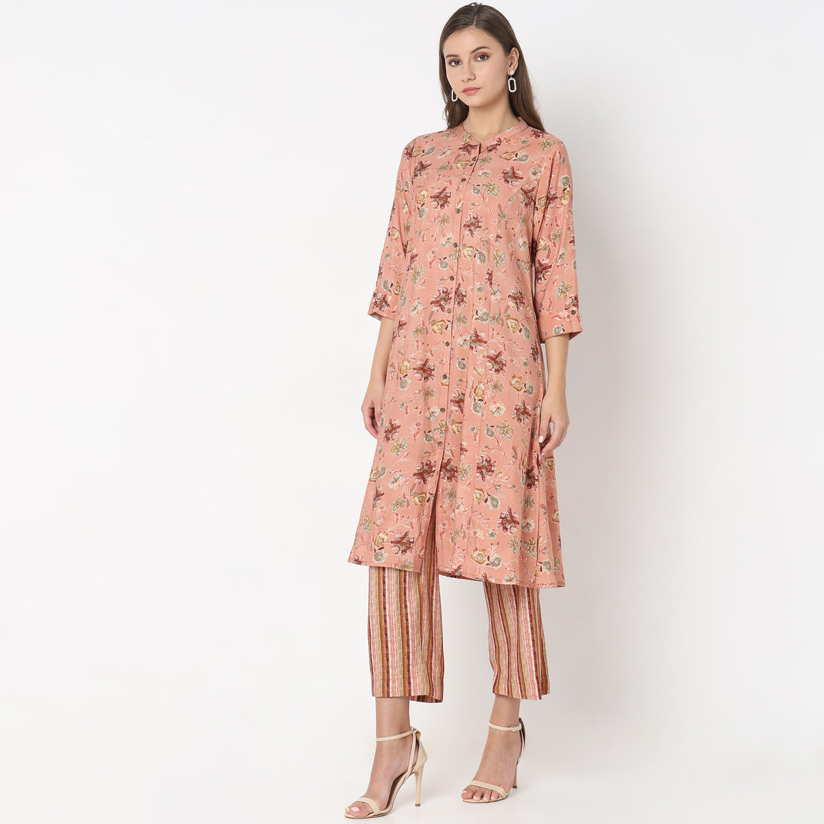 Regular Fit Printed Kurta Sets