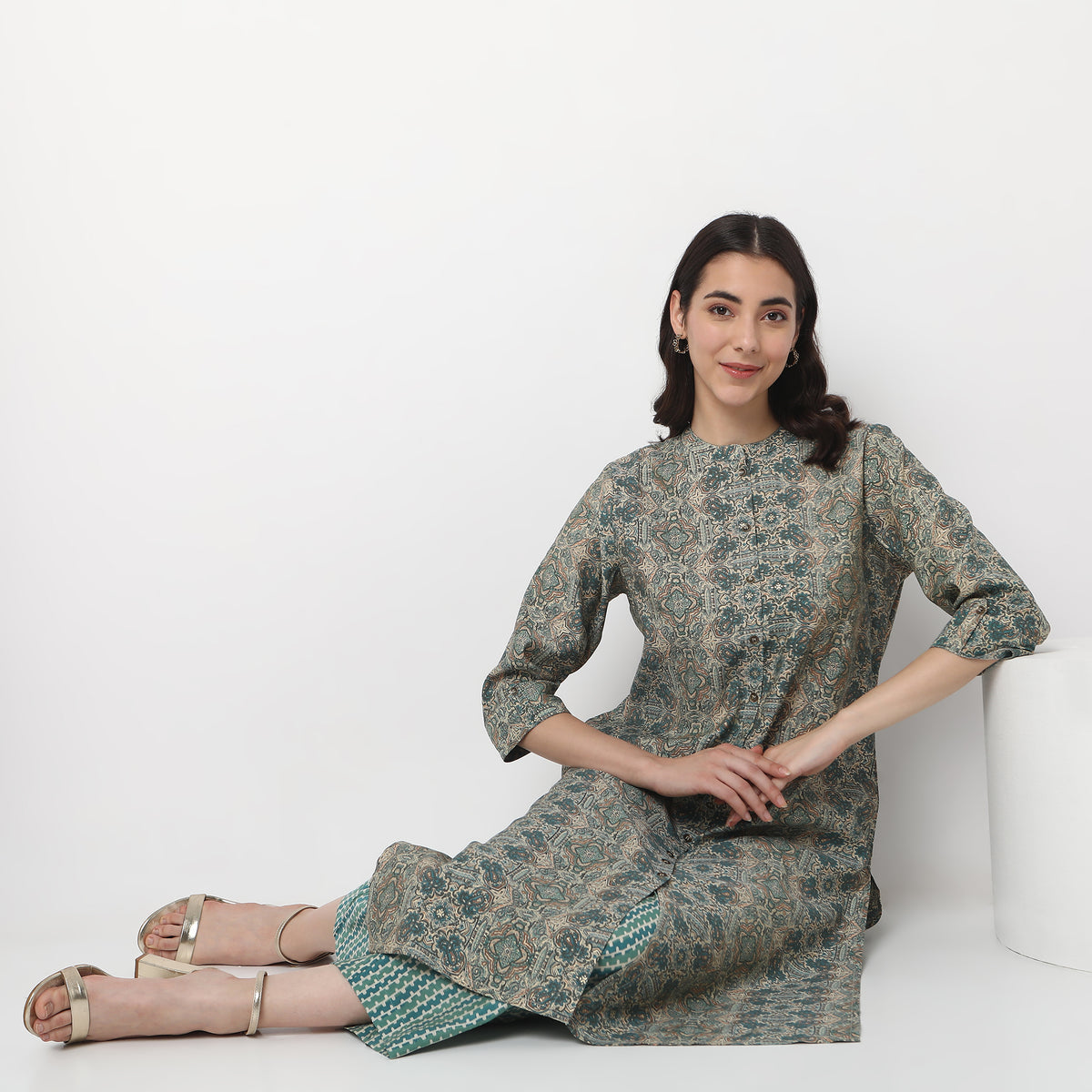 Regular Fit Printed Kurta Set