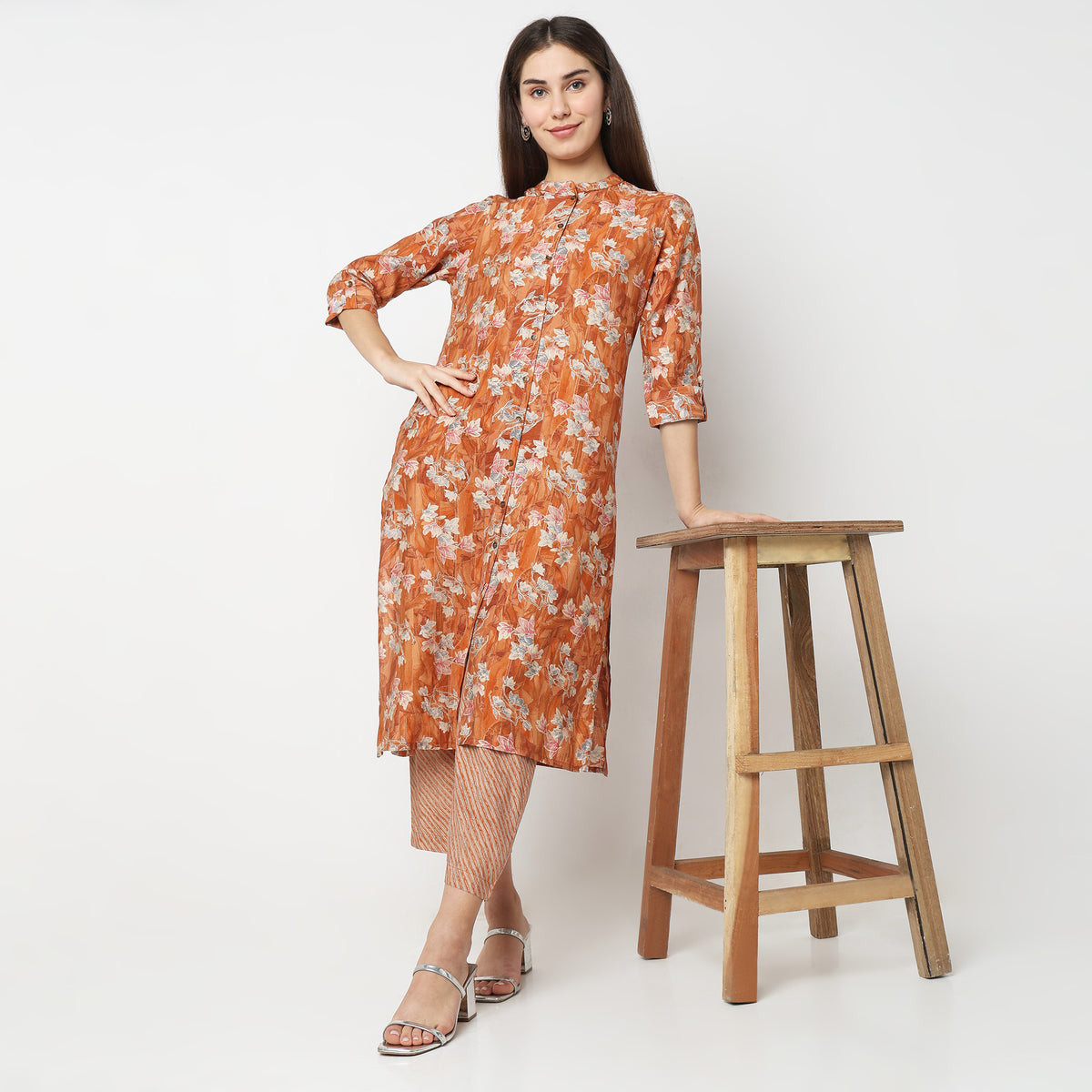 Regular Fit Printed Kurta Sets