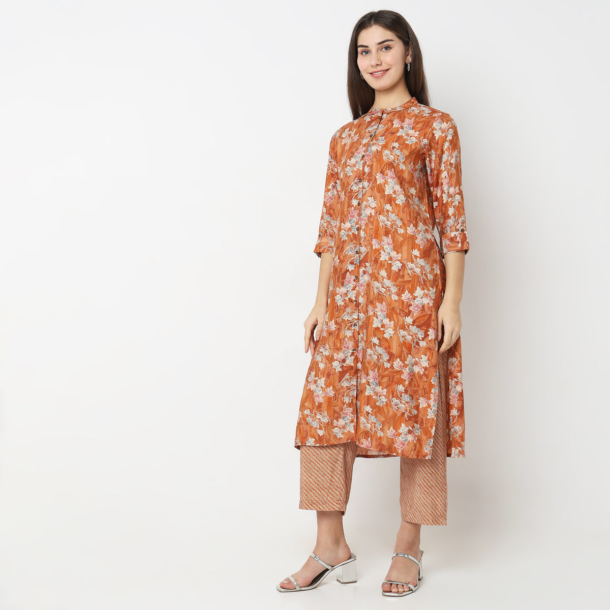 Regular Fit Printed Kurta Sets