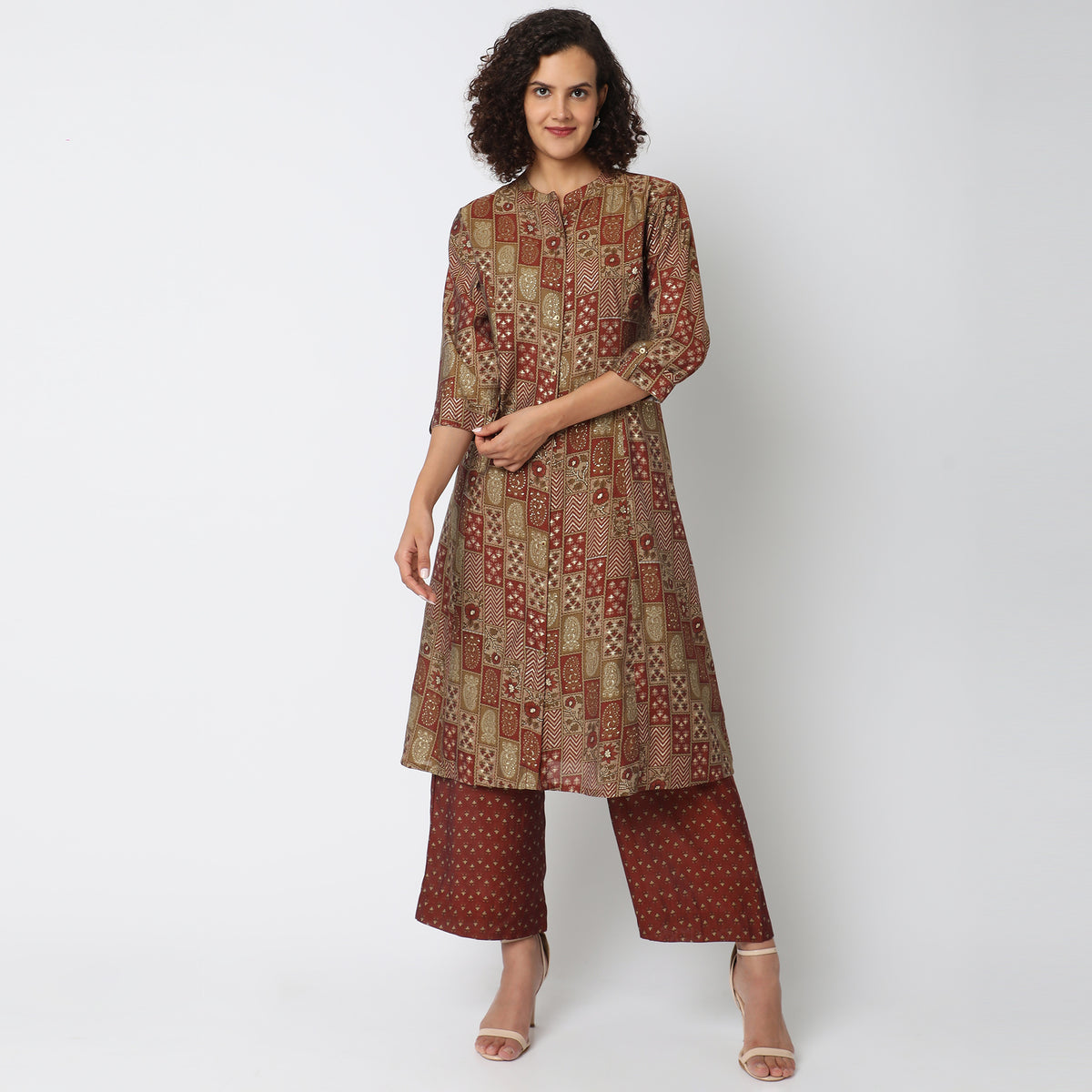 Regular Fit Printed Kurta Sets