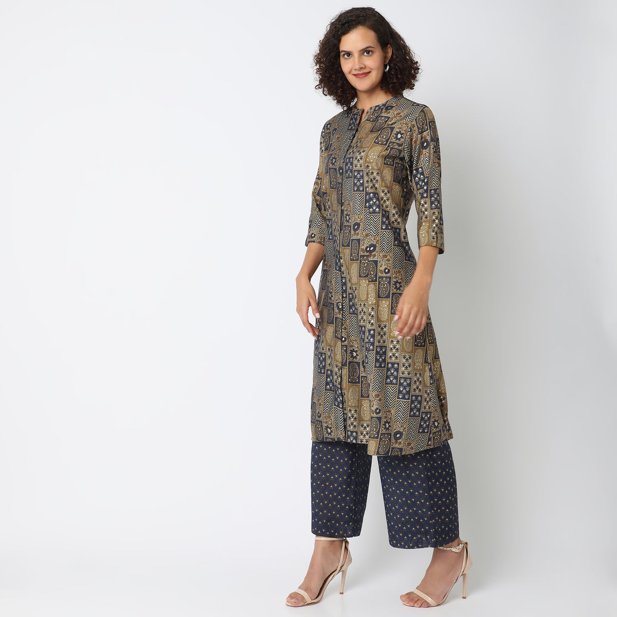 Regular Fit Printed Kurta Sets