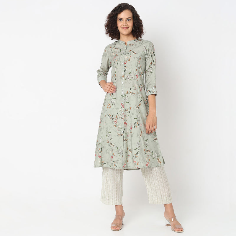 Regular Fit Printed Kurta Sets