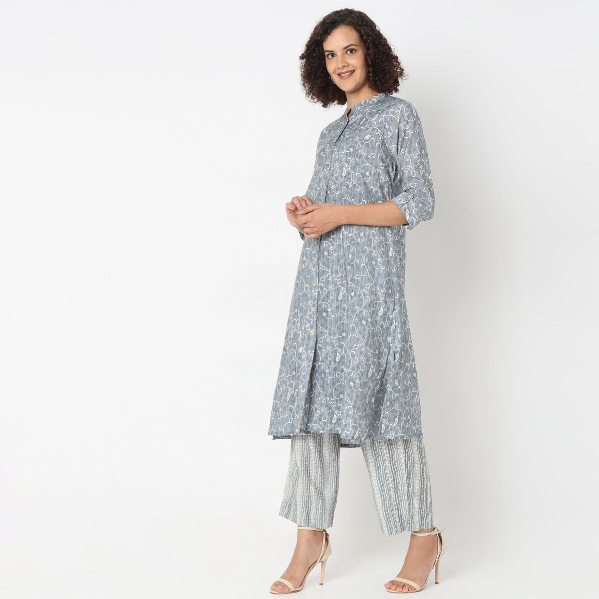 Regular Fit Printed Kurta Sets