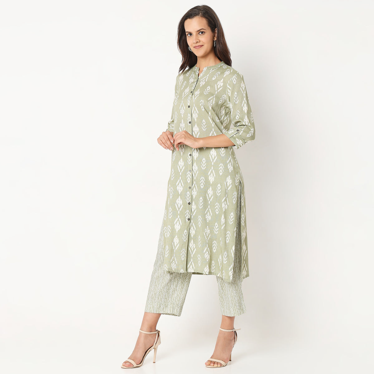 Regular Fit Printed Kurta Sets