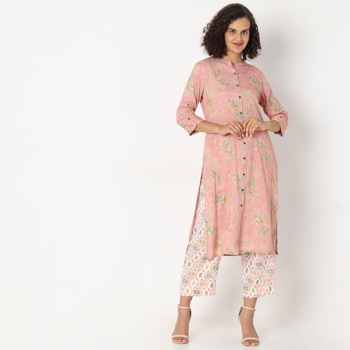 Regular Fit Printed Kurta Sets