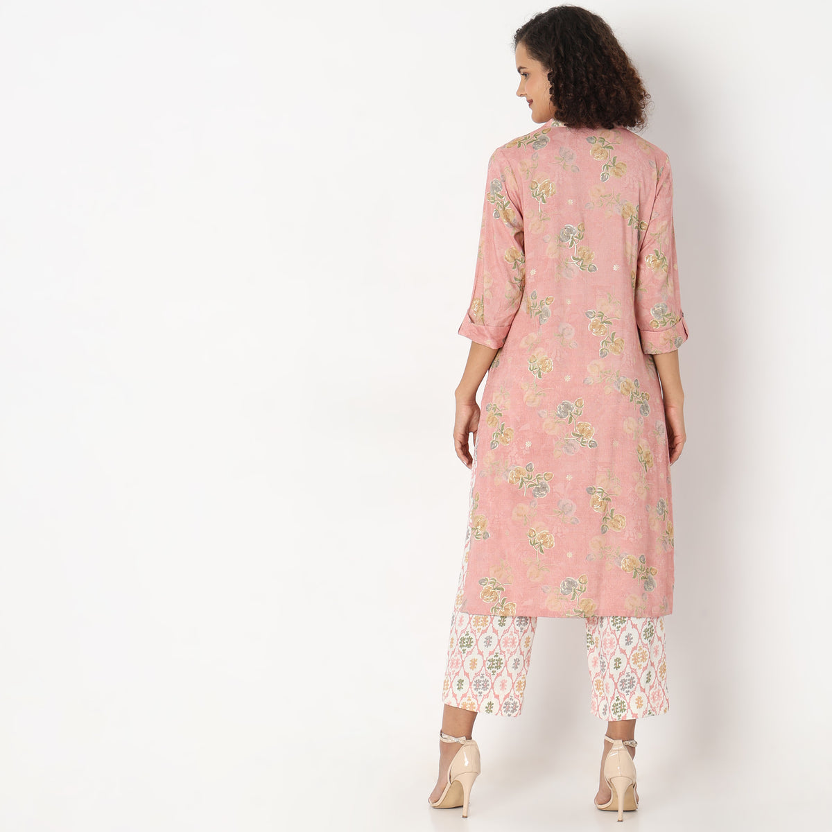 Regular Fit Printed Kurta Sets