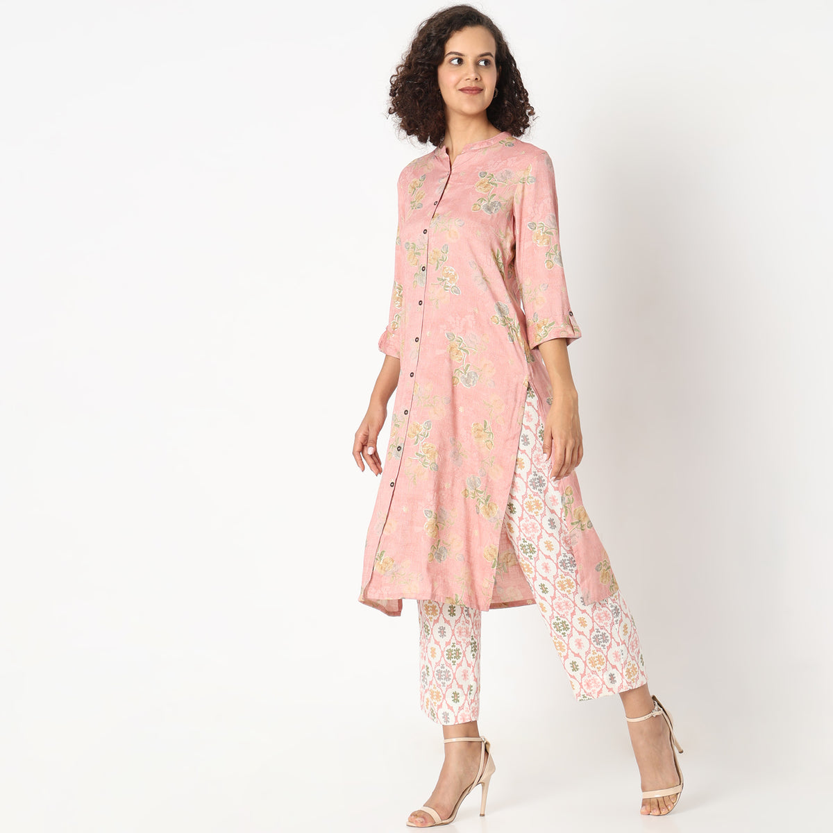 Regular Fit Printed Kurta Sets