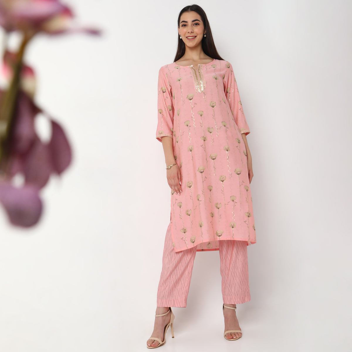 Straight Fit Printed Kurta Set