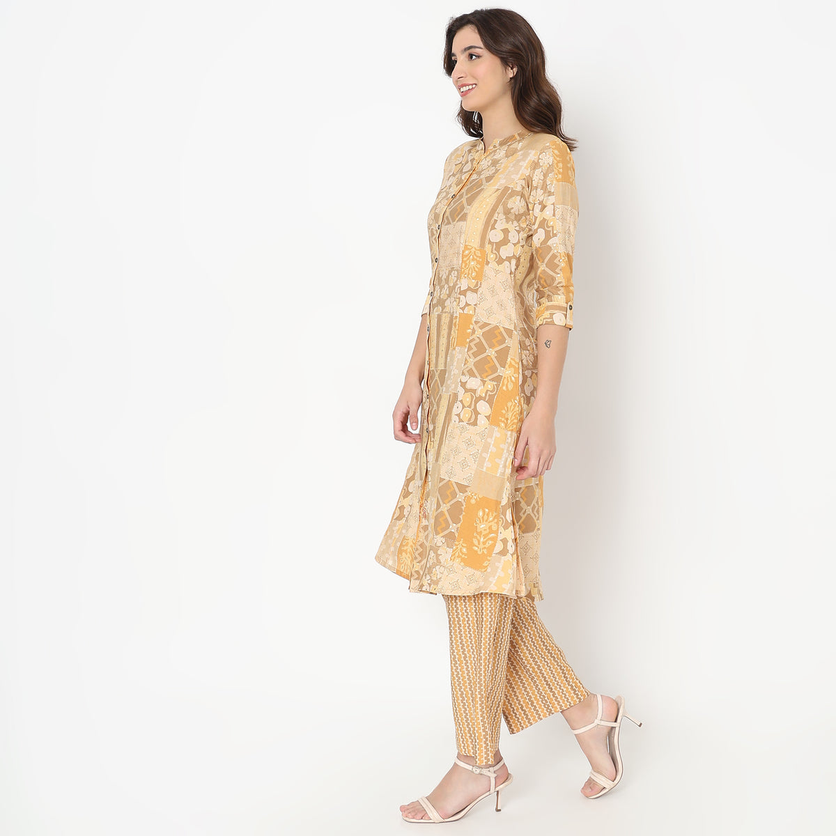 Regular Fit Printed Kurta Sets