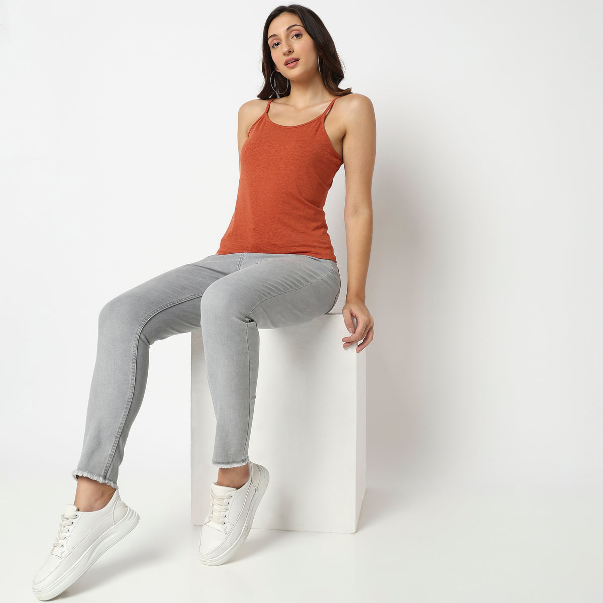 Skinny Fit Solid High Rise Jeans