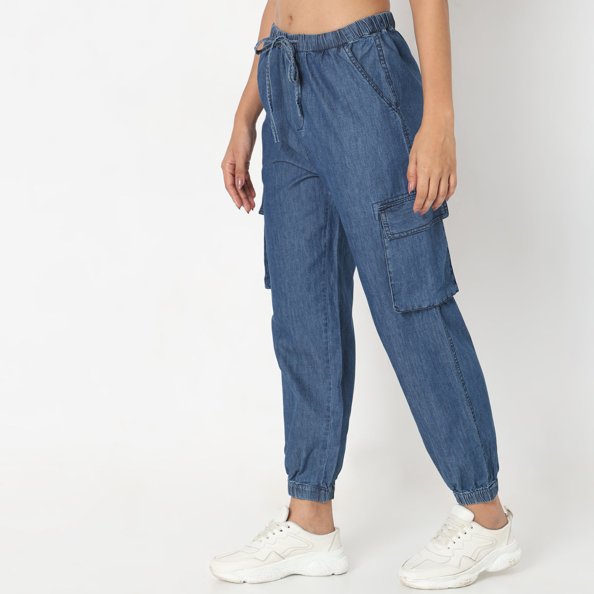 Regular Fit Solid Jeans