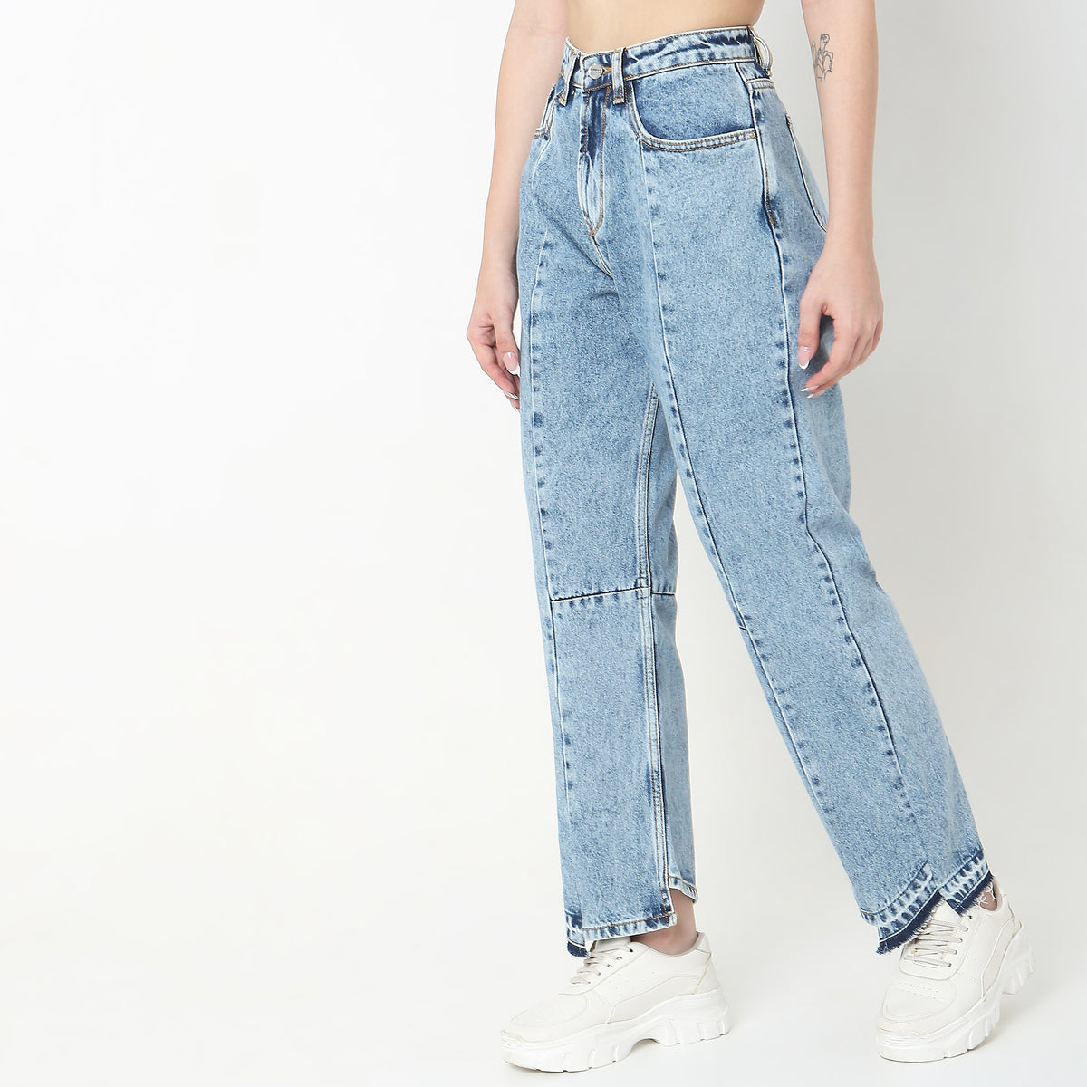 Straight Fit Solid High Rise Jeans