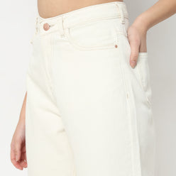 Slouch Fit Solid High Rise Jeans