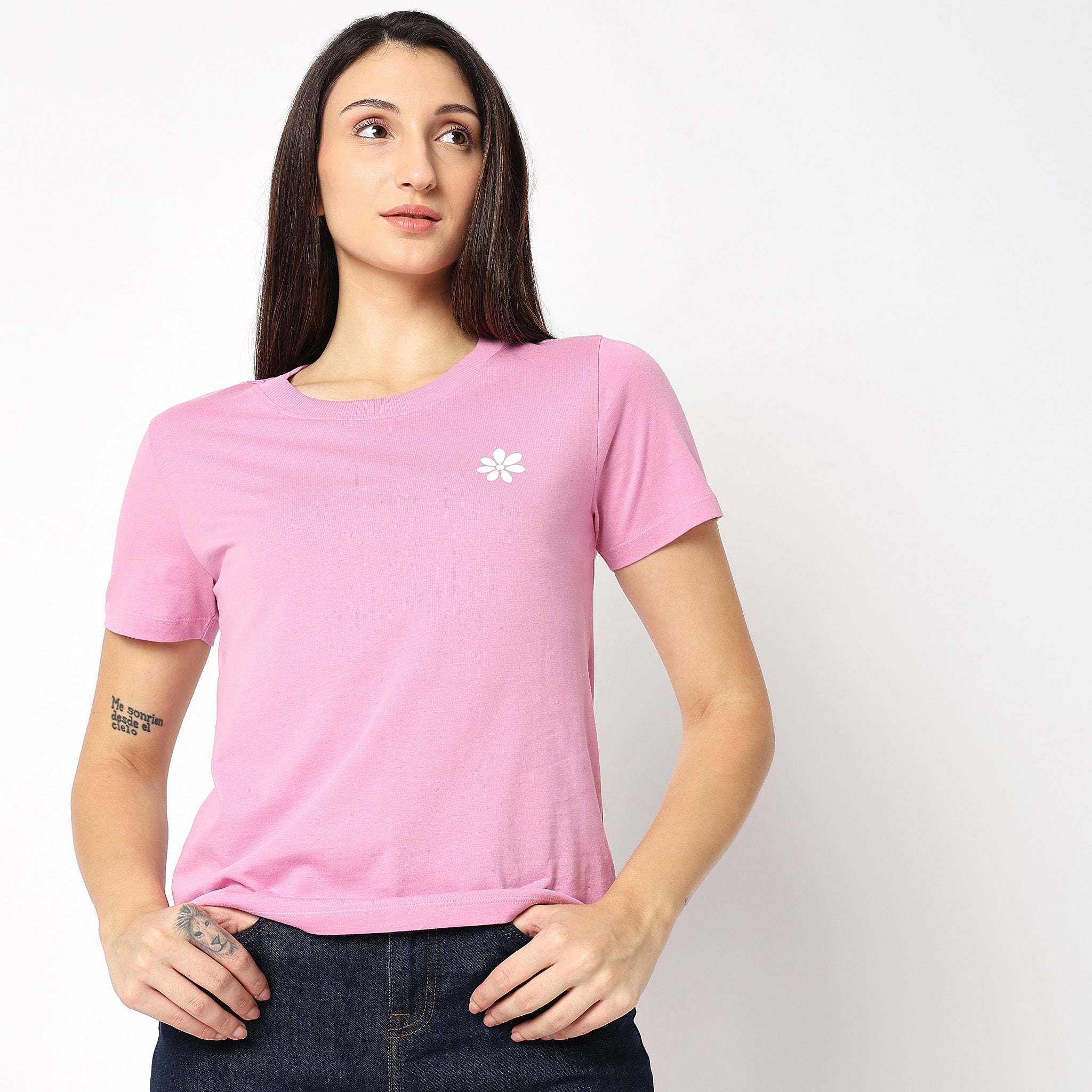 Women Wearing Slim Fit Graphic T-Shirt