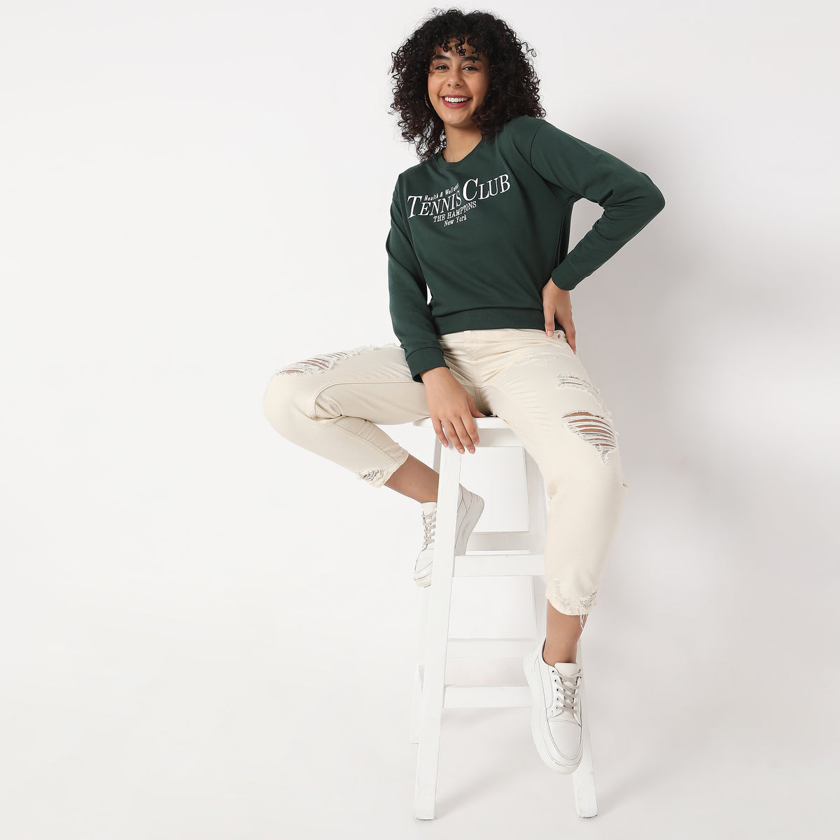 Regular Fit Embroidered Sweatshirt