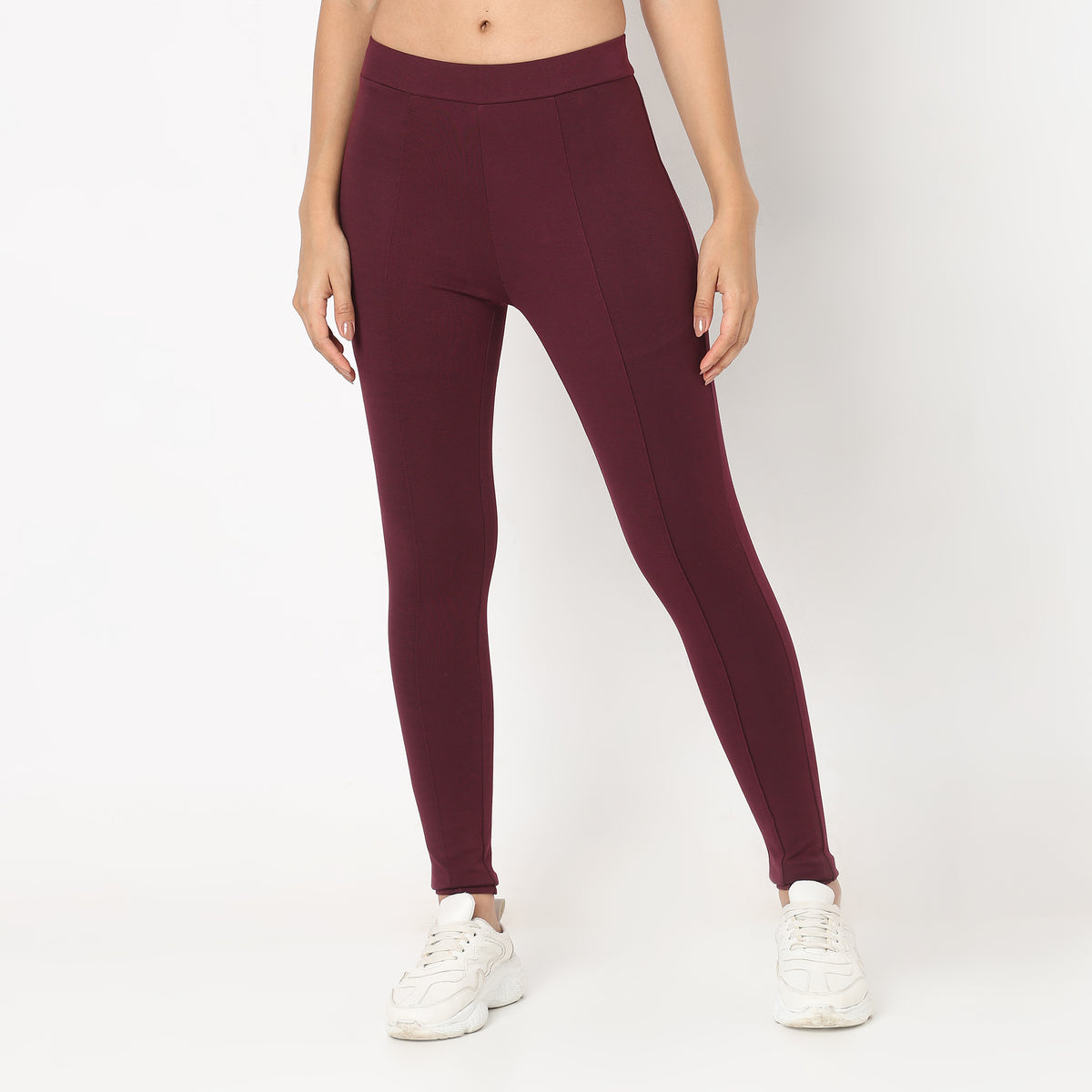 Skinny Fit Solid High Rise Jeggings