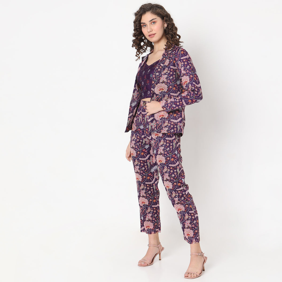 Straight Fit Floral Ethnic Sets