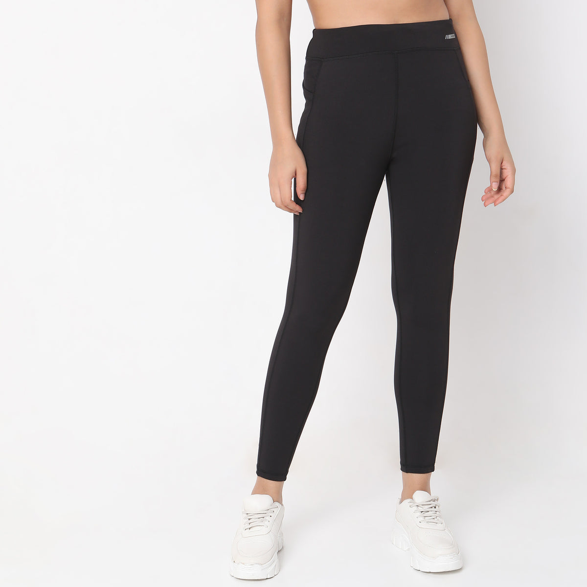 Slim Fit Solid High Rise Leggings