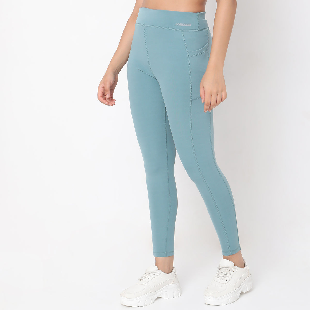 Slim Fit Solid High Rise Leggings