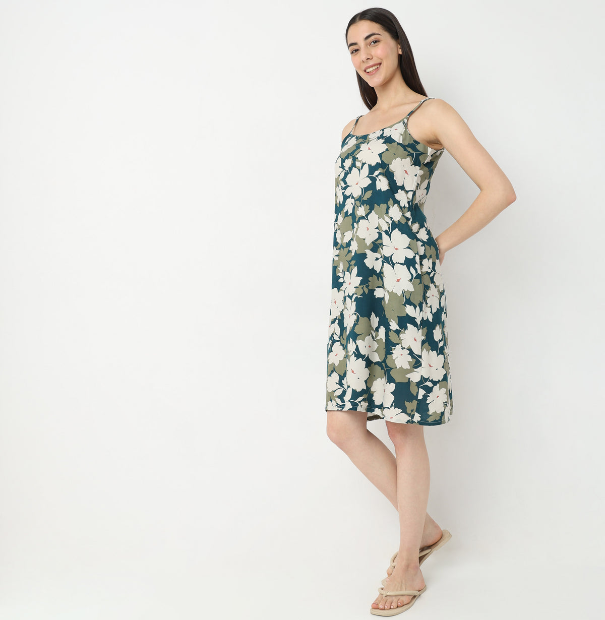 Regular Fit Floral Short Gown