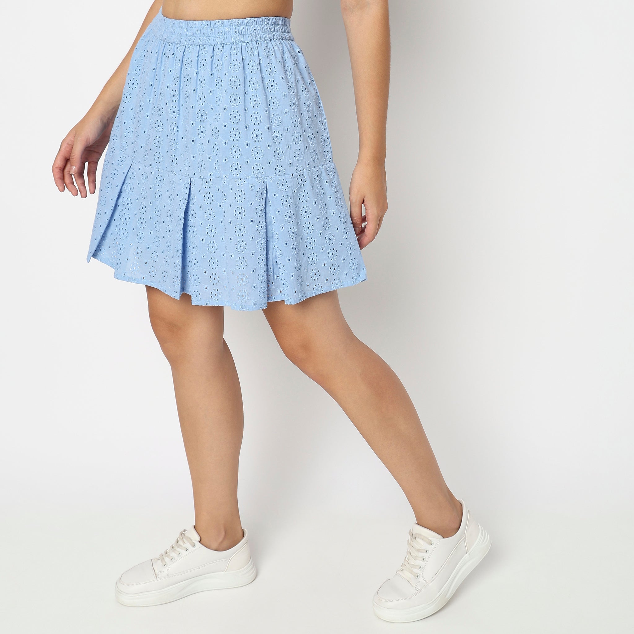 Women Wearing Flare Fit Solid Skirt
