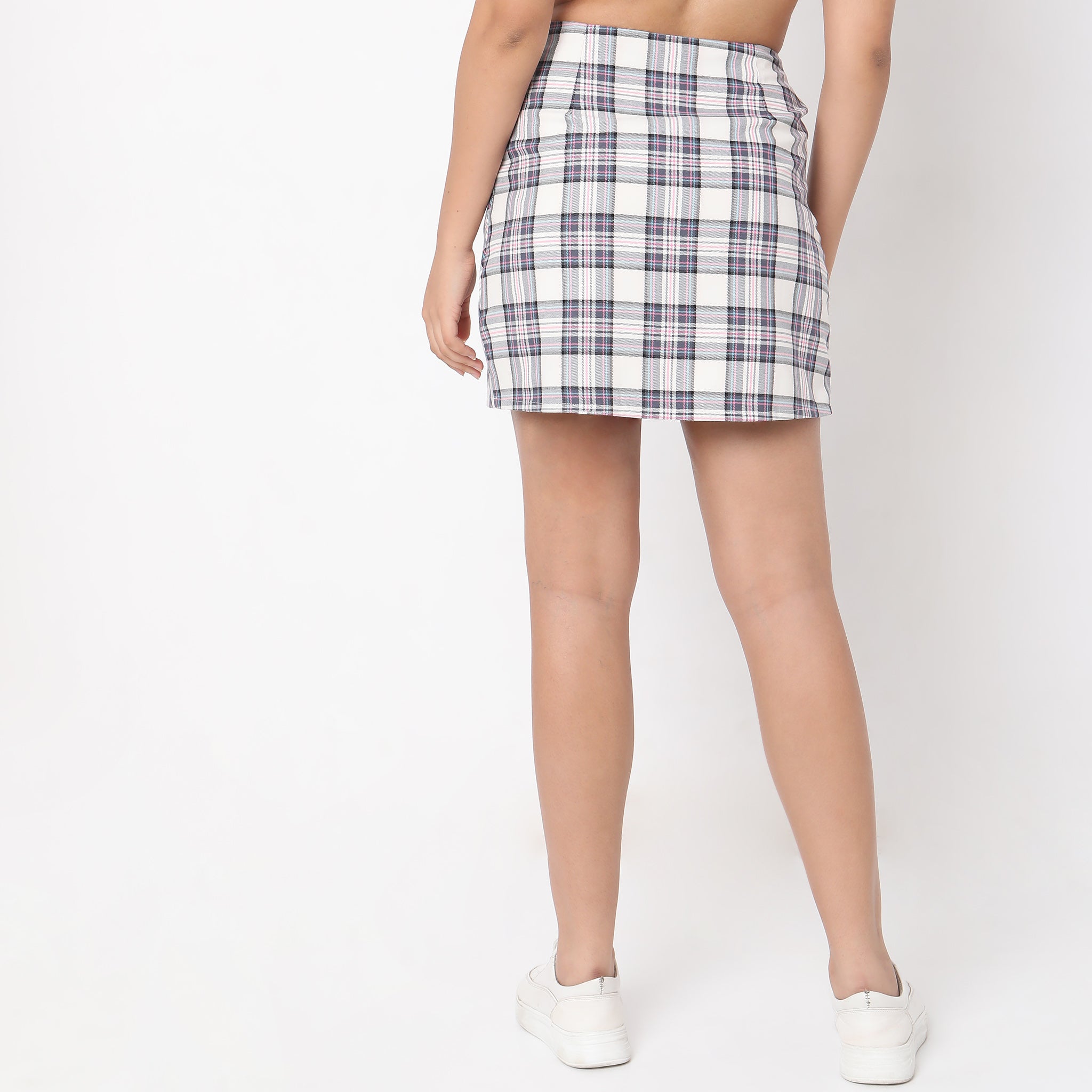 Regular Fit Checkered Mid Rise Skirts