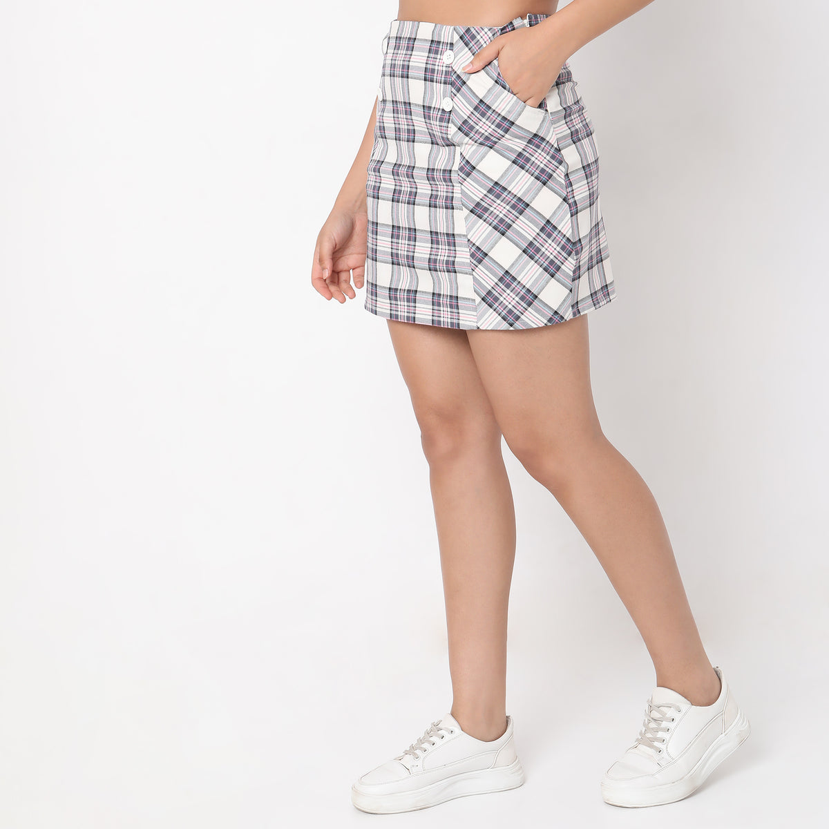 Regular Fit Checkered Mid Rise Skirts