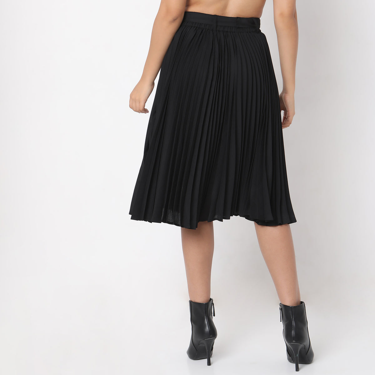 Regular Fit Solid Mid Rise Skirts