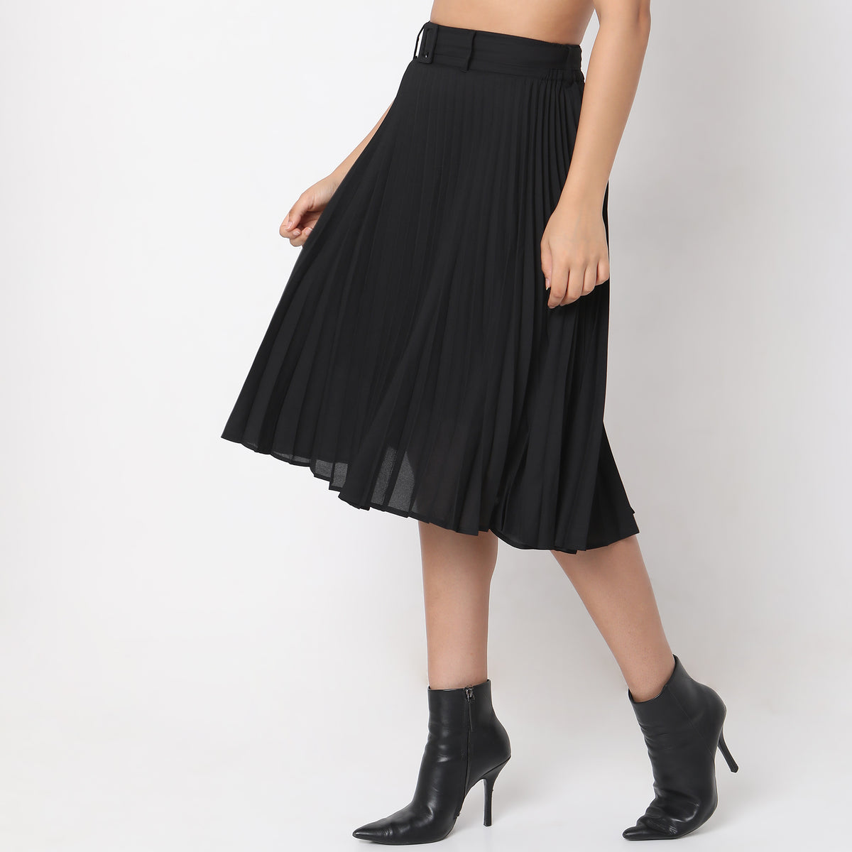 Regular Fit Solid Mid Rise Skirts