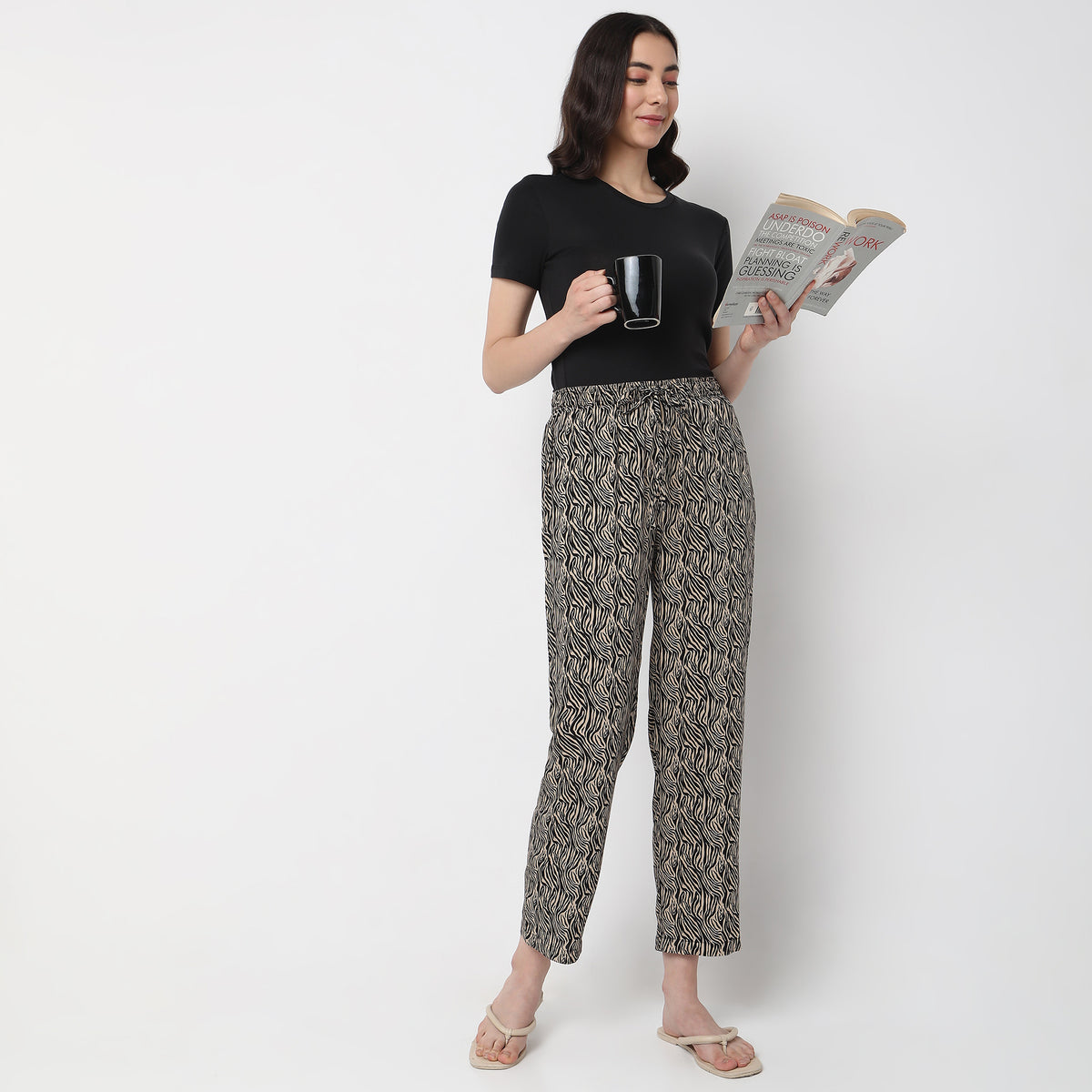 Regular Fit Printed Mid Rise Pyjamas