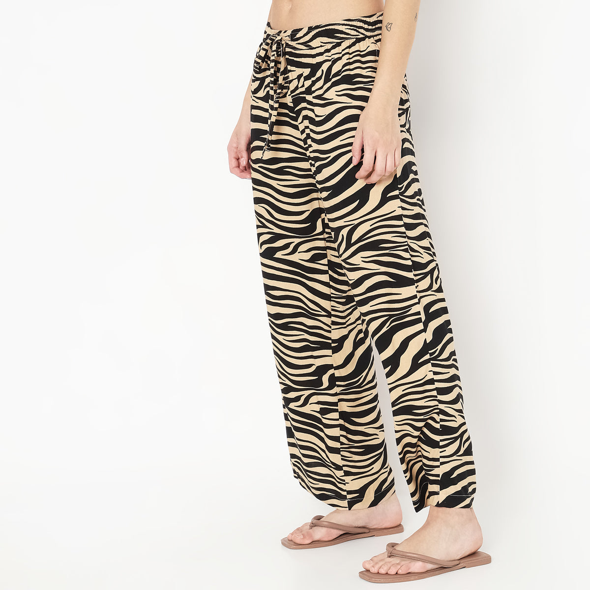 Regular Fit Animal Print Mid Rise Palazzos