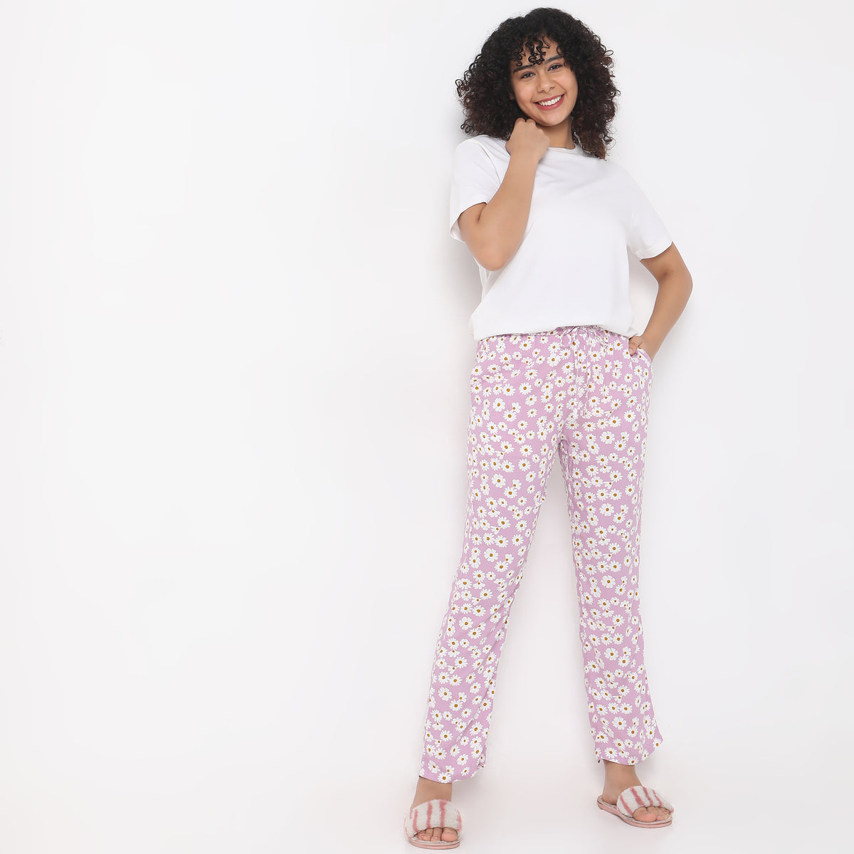 Regular Fit Printed Mid Rise Pyjamas