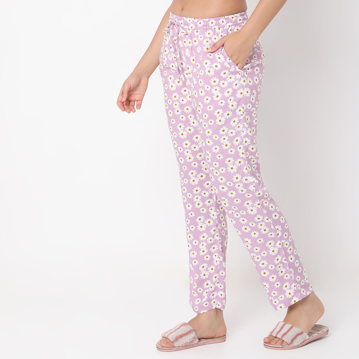 Regular Fit Printed Mid Rise Pyjamas