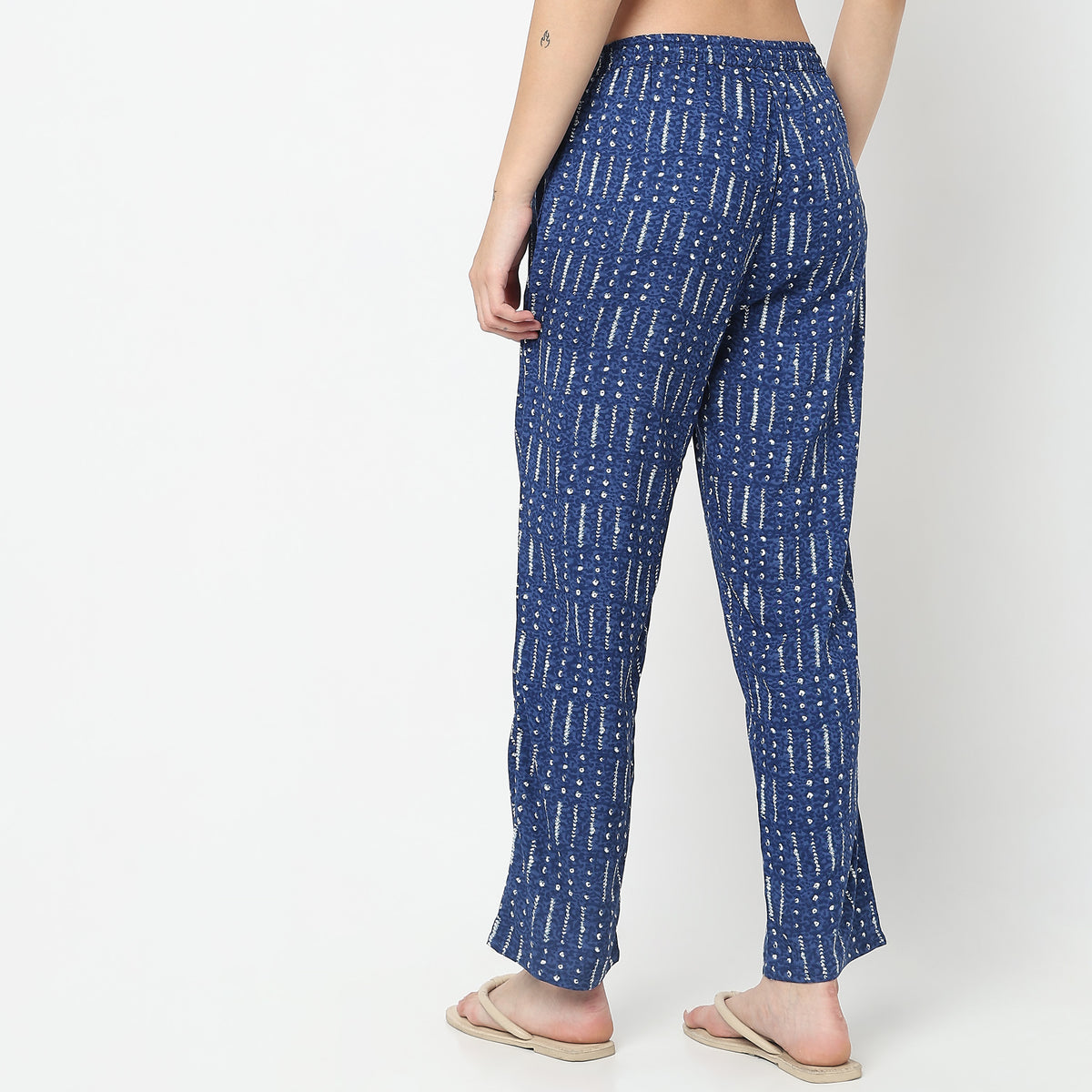 Regular Fit Printed Mid Rise Pyjamas