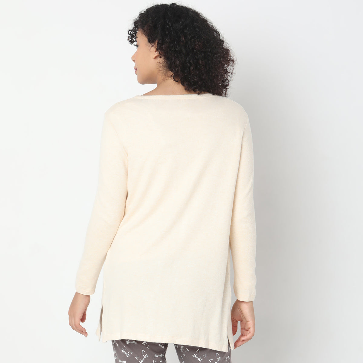 Regular Fit Solid Shrug