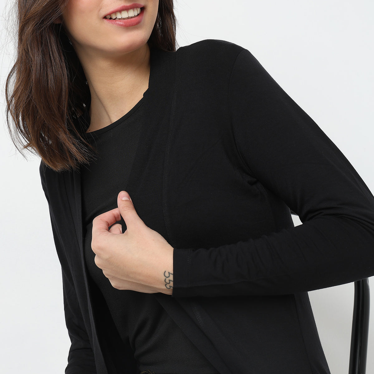 Regular Fit Solid Shrug