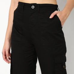 Regular Fit Solid Mid Rise Joggers