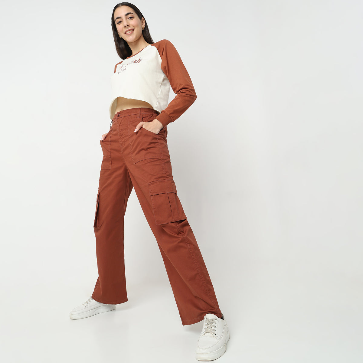 Regular Fit Solid High Rise Trousers