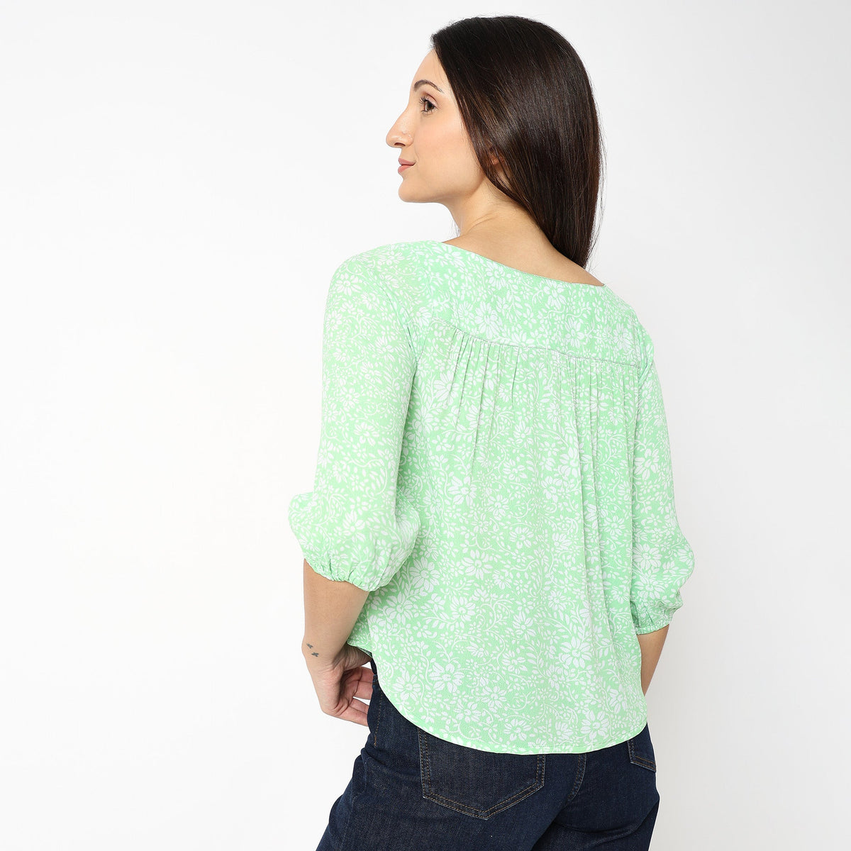 Women Wearing Regular Fit Floral Top