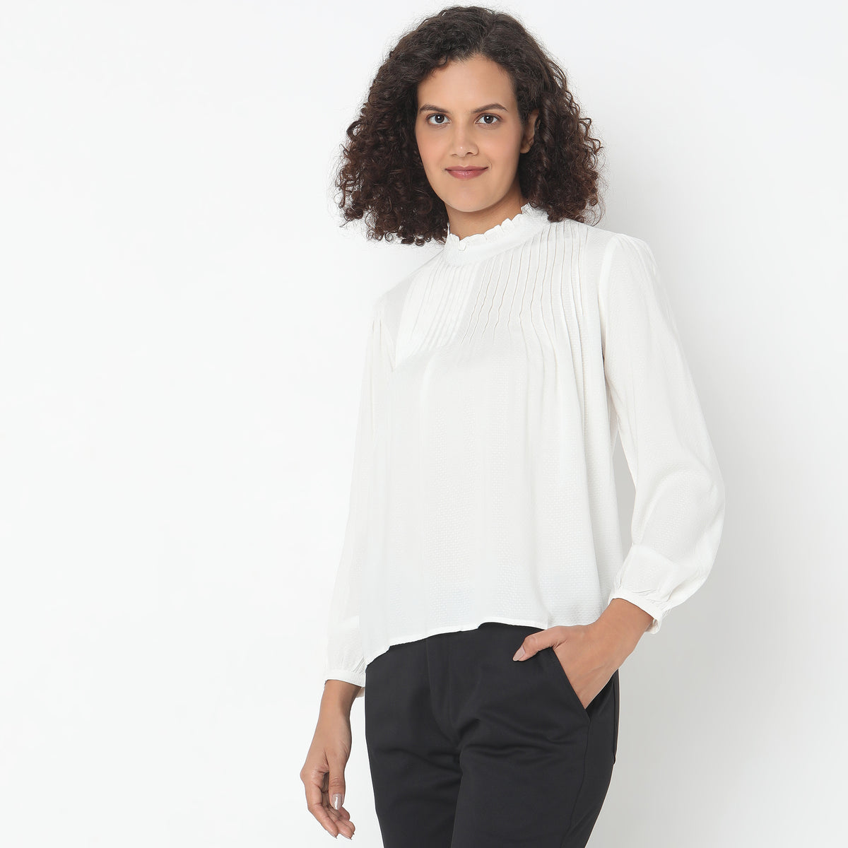 Regular Fit Solid Top