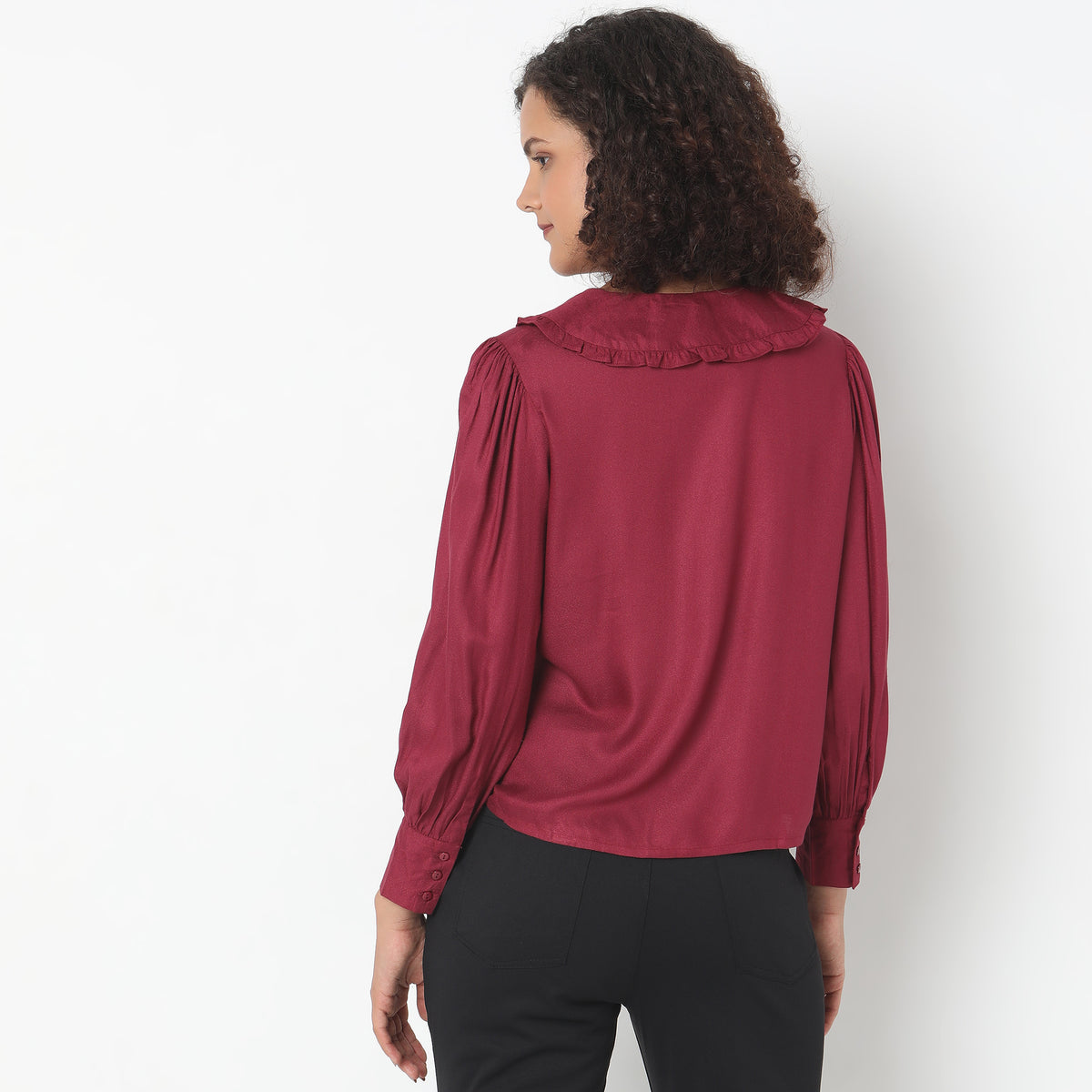 Regular Fit Solid Top